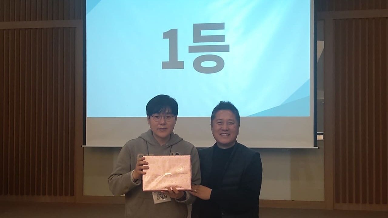 BandPhoto_2024_01_18_02_33_43